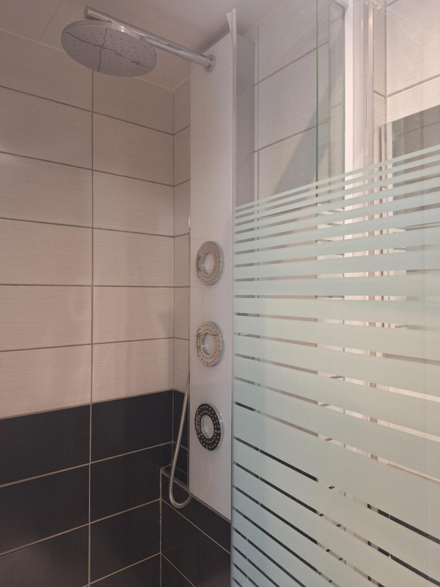 Apartamento Chez Eric - L'Atypique Rumilly  Exterior foto